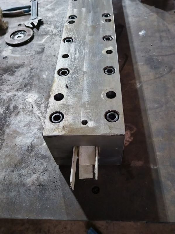 拉擠模具的磨損程度對產(chǎn)品質量的影響分析