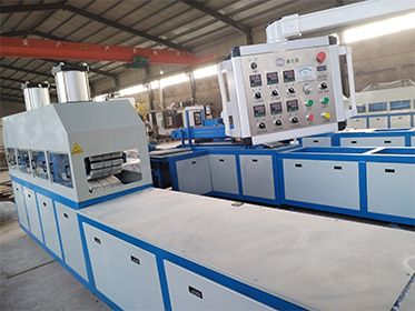 如何評(píng)估玻璃鋼拉擠設(shè)備的生產(chǎn)效率？